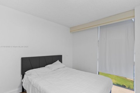 Condominio en venta en Aventura, Florida, 2 dormitorios, 107.49 m2 № 1974918 - foto 22