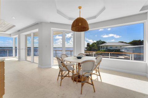 Casa en venta en Key Largo, Florida, 4 dormitorios, 345.88 m2 № 1989589 - foto 22