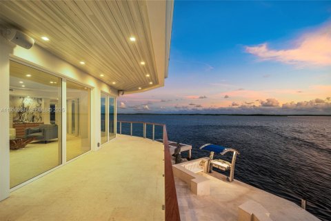 Casa en venta en Key Largo, Florida, 4 dormitorios, 345.88 m2 № 1989589 - foto 28