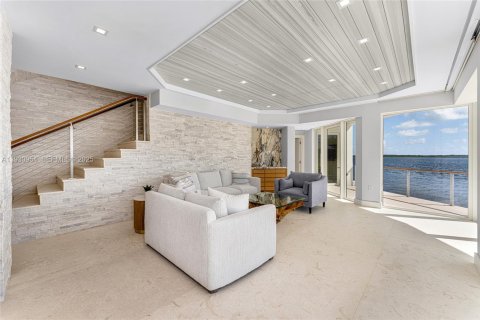 Casa en venta en Key Largo, Florida, 4 dormitorios, 345.88 m2 № 1989589 - foto 17