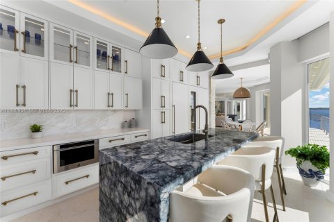 Casa en venta en Key Largo, Florida, 4 dormitorios, 345.88 m2 № 1989589 - foto 27