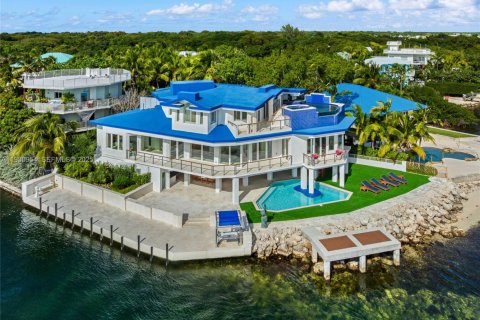 Casa en venta en Key Largo, Florida, 4 dormitorios, 345.88 m2 № 1989589 - foto 1