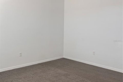 House in Ocala, Florida 3 bedrooms, 172.43 sq.m. № 1571889 - photo 15