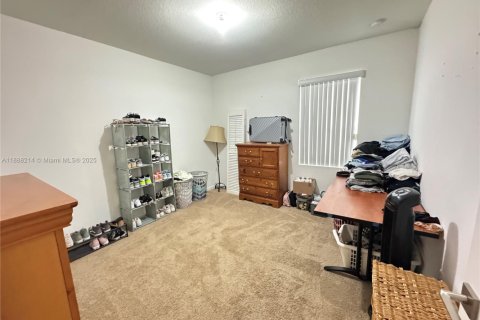 Casa en alquiler en Homestead, Florida, 4 dormitorios, 234.67 m2 № 1940982 - foto 13