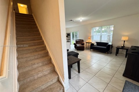 Casa en alquiler en Homestead, Florida, 4 dormitorios, 234.67 m2 № 1940982 - foto 7