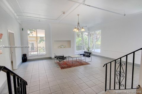 Condominio en alquiler en Miami Beach, Florida, 40.51 m2 № 2009860 - foto 4