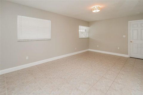 Casa en alquiler en Sanford, Florida, 3 dormitorios, 112.69 m2 № 1910187 - foto 9