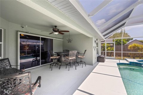 House in Sarasota, Florida 4 bedrooms, 166.48 sq.m. № 1751087 - photo 30