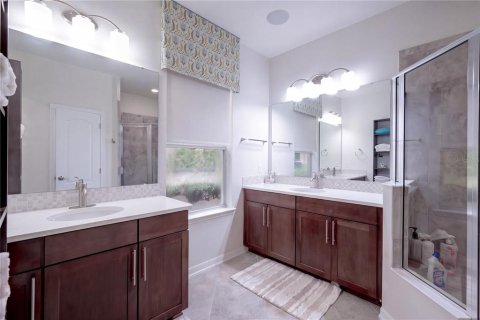 House in Ocoee, Florida 4 bedrooms, 303.05 sq.m. № 2424039 - photo 23
