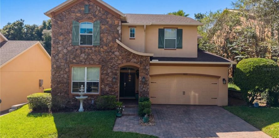 House in Ocoee, Florida 4 bedrooms, 303.05 sq.m. № 2424039