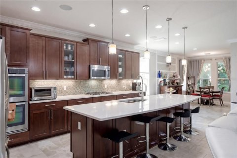 House in Ocoee, Florida 4 bedrooms, 303.05 sq.m. № 2424039 - photo 9
