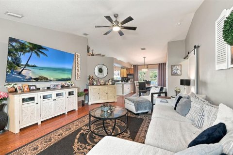 Villa ou maison à vendre à Bradenton, Floride: 3 chambres, 120.96 m2 № 2419153 - photo 7