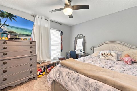 Villa ou maison à vendre à Bradenton, Floride: 3 chambres, 120.96 m2 № 2419153 - photo 24