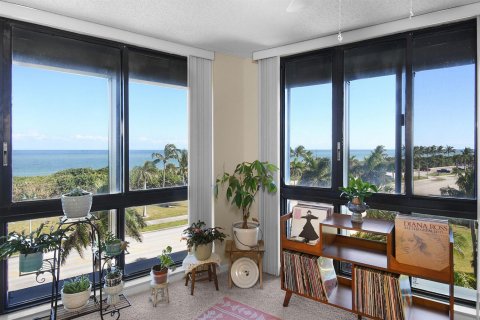 Condo in St. Lucie, Florida, 2 bedrooms  № 2088133 - photo 22