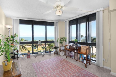 Condo in St. Lucie, Florida, 2 bedrooms  № 2088133 - photo 21