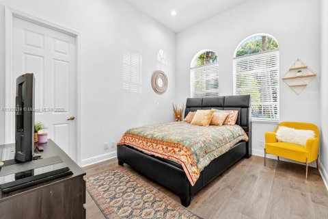 House in West Palm Beach, Florida 4 bedrooms, 269.14 sq.m. № 2012676 - photo 17