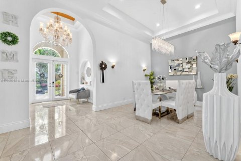 House in West Palm Beach, Florida 4 bedrooms, 269.14 sq.m. № 2012676 - photo 3