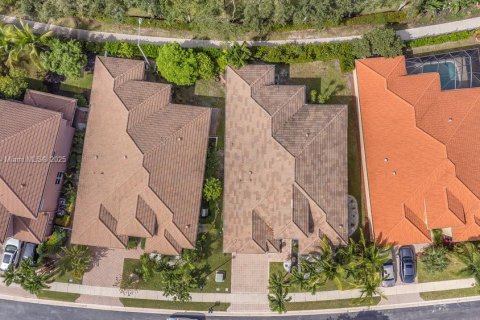 House in West Palm Beach, Florida 4 bedrooms, 269.14 sq.m. № 2012676 - photo 28