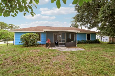 Villa ou maison à vendre à Port St. Lucie, Floride: 3 chambres, 99.96 m2 № 2086709 - photo 3