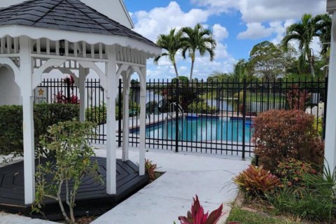 Adosado en alquiler en Wellington, Florida, 3 dormitorios, 130.81 m2 № 1136614 - foto 1
