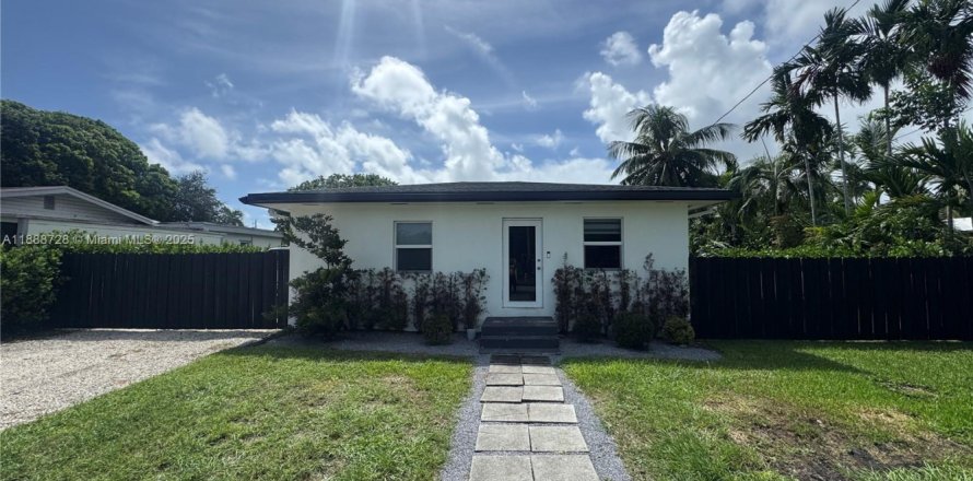 Дом в Пальметто-Бей, Флорида 2 спальни, 66.89м2 № 1942494