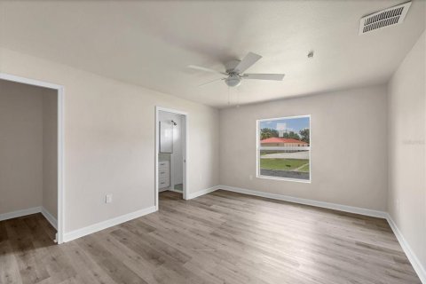 Immobilier commercial à vendre à Rotonda, Floride: 9 chambres, 418.9 m2 № 2344556 - photo 25