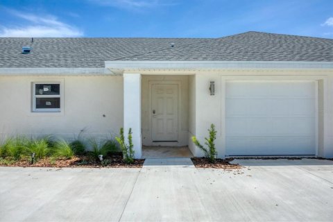 Immobilier commercial à vendre à Rotonda, Floride: 9 chambres, 418.9 m2 № 2344556 - photo 19