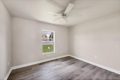Immobilier commercial à vendre à Rotonda, Floride: 9 chambres, 418.9 m2 № 2344556 - photo 29
