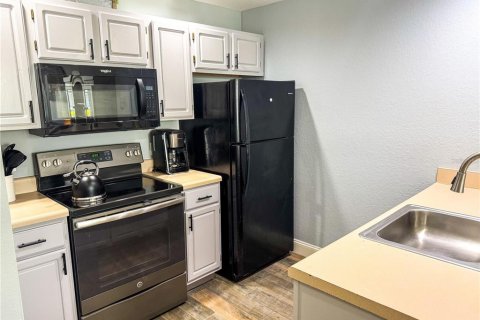 Condominio en venta en Kissimmee, Florida, 3 dormitorios, 120.4 m2 № 1792045 - foto 2