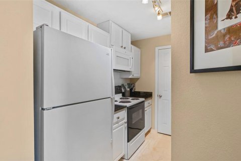 Condominio en venta en Tampa, Florida, 1 dormitorio, 68.93 m2 № 1663071 - foto 9