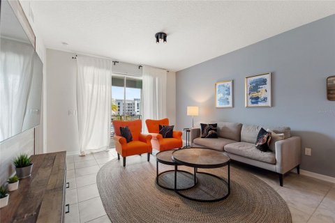 Condo in Kissimmee, Florida, 2 bedrooms  № 1724199 - photo 9