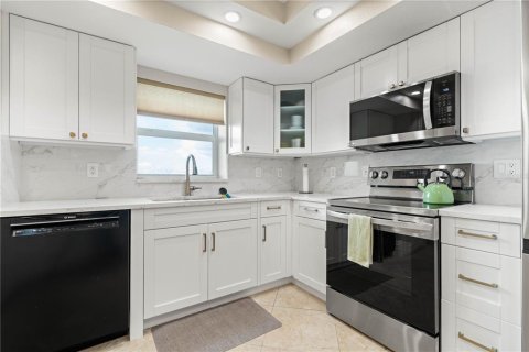 Condo in Punta Gorda, Florida, 3 bedrooms № 2093730 - photo 22