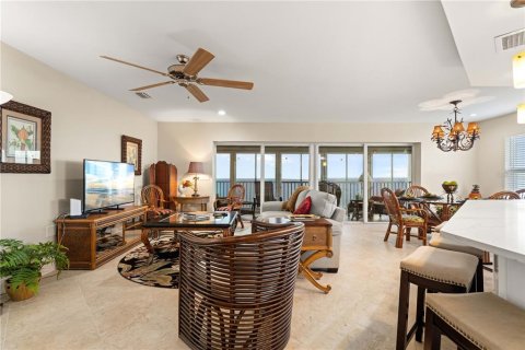 Condo in Punta Gorda, Florida, 3 bedrooms № 2093730 - photo 5