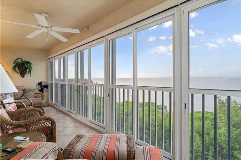 Condo in Punta Gorda, Florida, 3 bedrooms № 2093730 - photo 4
