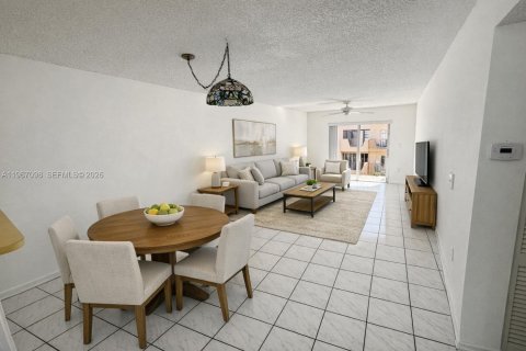Copropriété à louer à Hialeah, Floride: 2 chambres, 92.9 m2 № 2081367 - photo 7