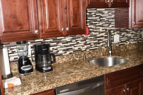 Copropriété à louer à Margate, Floride: 2 chambres, 94.67 m2 № 1972826 - photo 8