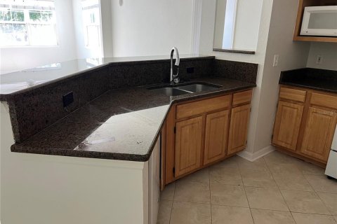 Condo in Orlando, Florida, 2 bedrooms  № 1642497 - photo 6