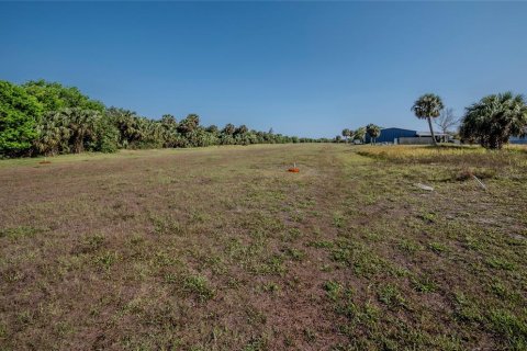 Casa en venta en Okeechobee, Florida, 2 dormitorios, 83.52 m2 № 1894445 - foto 17