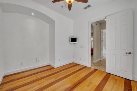 Villa ou maison à vendre à Orlando, Floride: 5 chambres, 260.96 m2 № 1841563 - photo 27