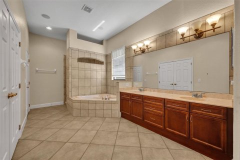 Villa ou maison à vendre à Orlando, Floride: 5 chambres, 260.96 m2 № 1841563 - photo 19