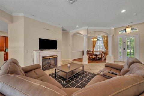 Villa ou maison à vendre à Orlando, Floride: 5 chambres, 260.96 m2 № 1841563 - photo 4