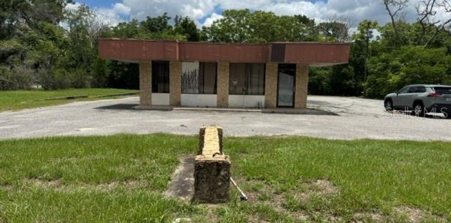 Propiedad comercial en Deltona, Florida 167.22 m2 № 2212114