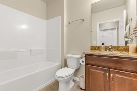 House in Punta Gorda, Florida 2 bedrooms, 140.84 sq.m. № 1911053 - photo 26
