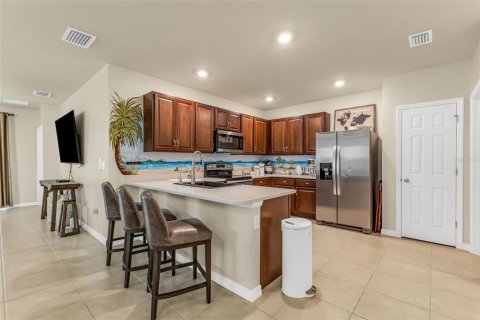 House in Punta Gorda, Florida 2 bedrooms, 140.84 sq.m. № 1911053 - photo 21