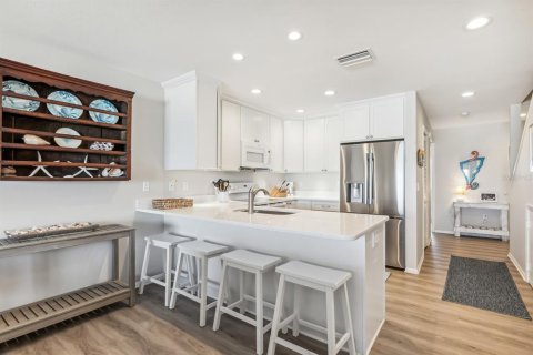 Duplex in Boca Grande, Florida 3 bedrooms, 130.81 sq.m. № 1796031 - photo 5
