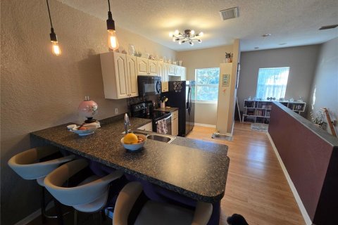 Touwnhouse à vendre à Rotonda, Floride: 2 chambres, 106 m2 № 2098429 - photo 11