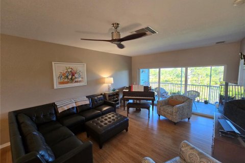 Touwnhouse à vendre à Rotonda, Floride: 2 chambres, 106 m2 № 2098429 - photo 15