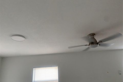 Casa en venta en Orlando, Florida, 3 dormitorios, 115.94 m2 № 2198107 - foto 10
