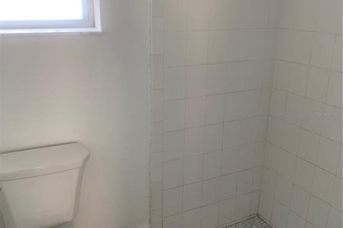Casa en venta en Orlando, Florida, 3 dormitorios, 115.94 m2 № 2198107 - foto 5