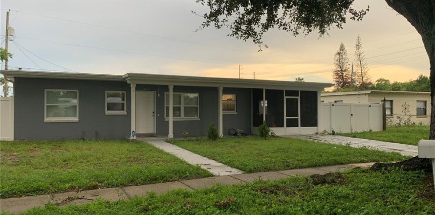 Casa en Orlando, Florida 3 dormitorios, 115.94 m2 № 2198107